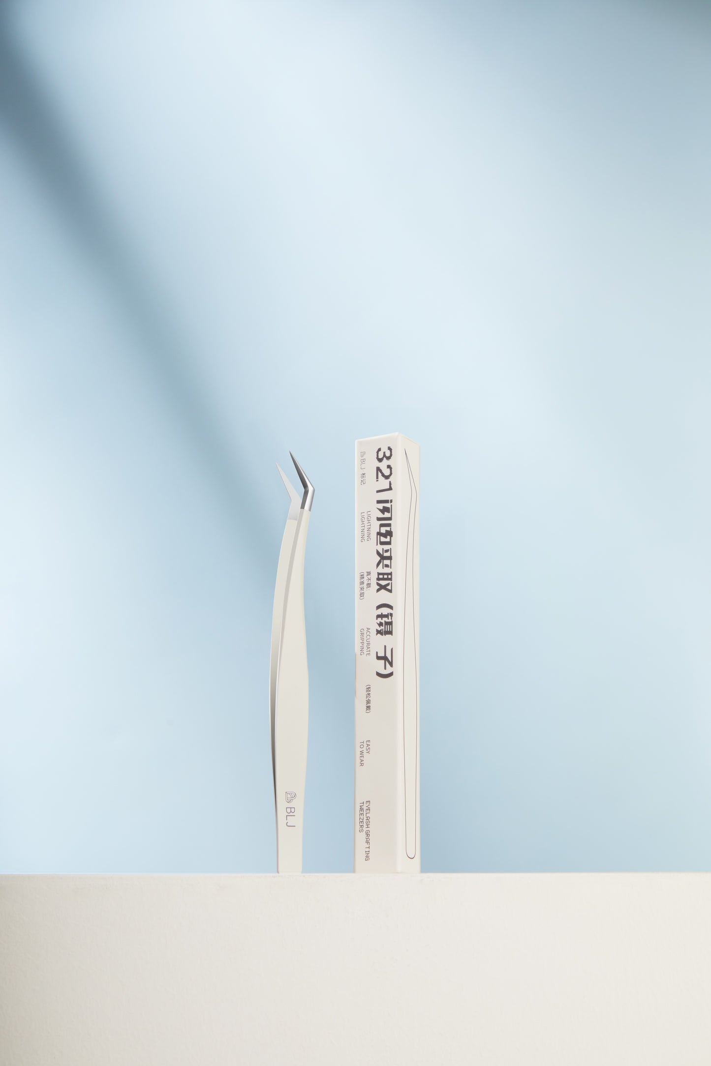 Eyelash Tweezers Lightning Series